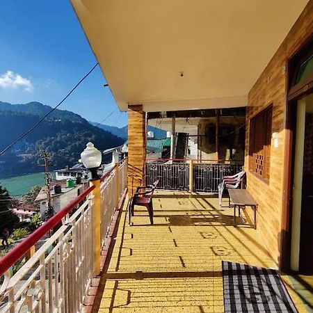 Hotel Surya Lake View Nainital Exteriör bild